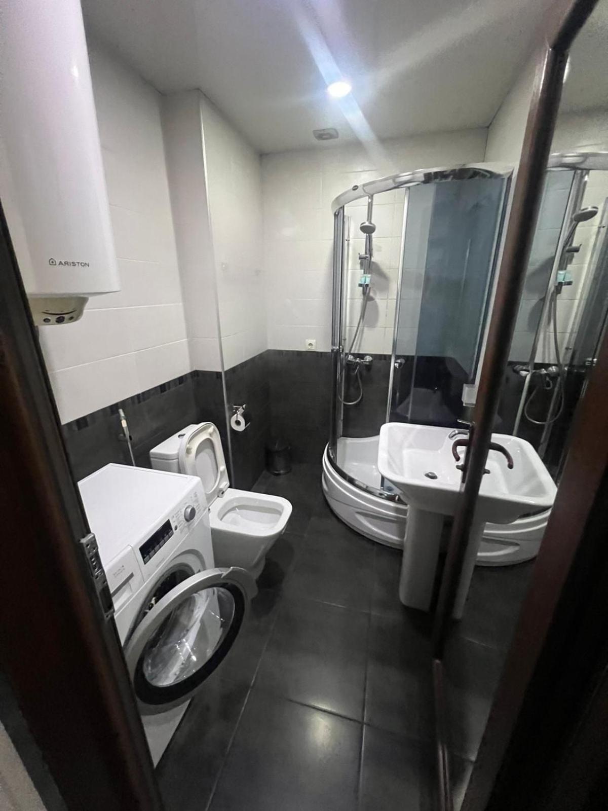 Seaview Panoramic Apartments Orbi Sea Towers Batumi Esterno foto