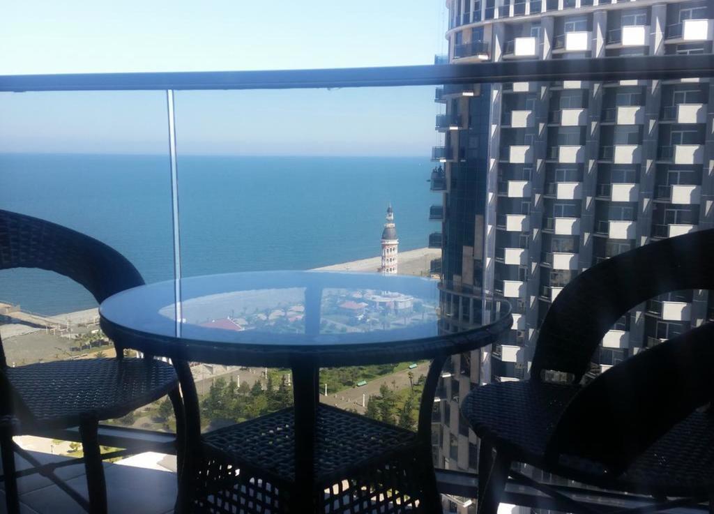 Seaview Panoramic Apartments Orbi Sea Towers Batumi Esterno foto
